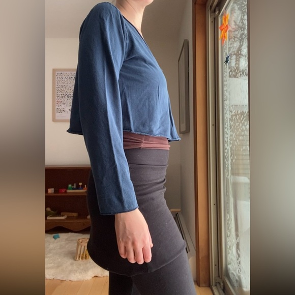 Gaia Conceptions Ritual Wanderer Cropped Shirt - Picture 2 of 6